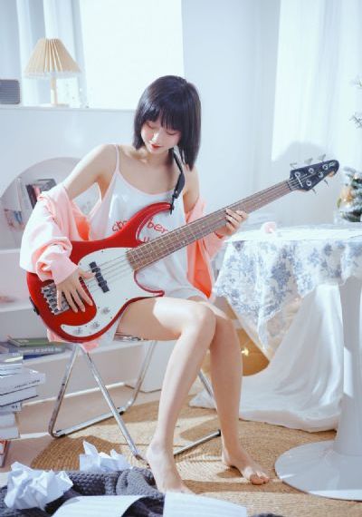 芳龄十六
